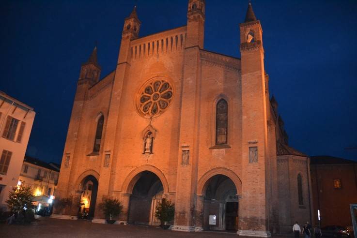 appartamento in vendita ad Alba