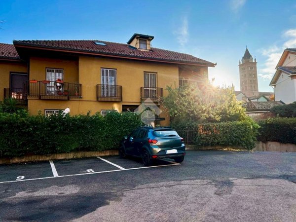 casa indipendente in vendita ad Alba