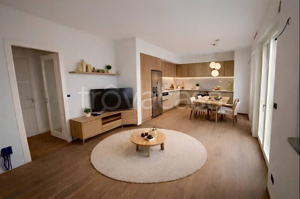 appartamento in vendita ad Alba