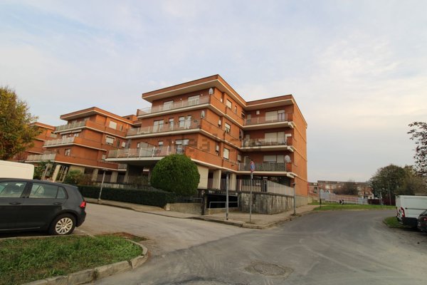 appartamento in vendita ad Alba
