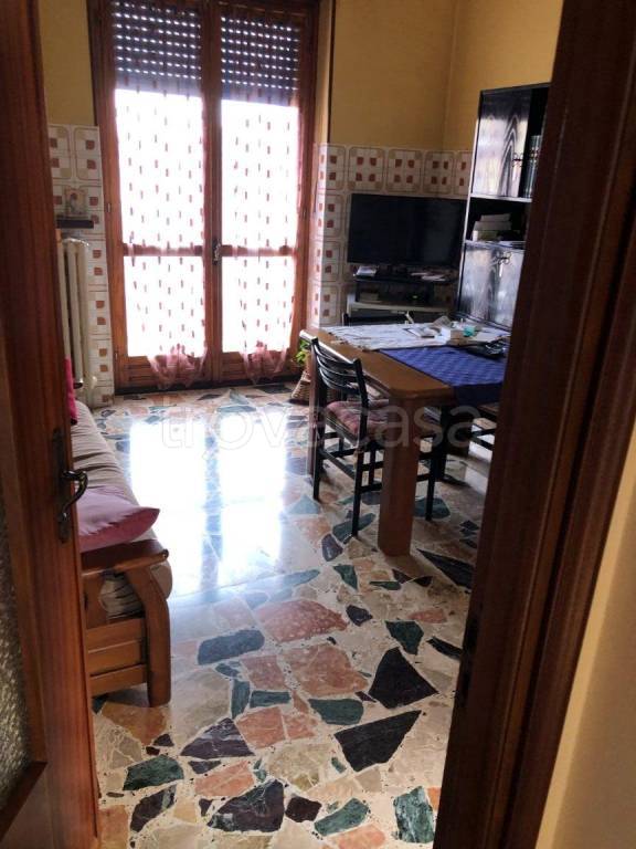 casa indipendente in vendita ad Alba