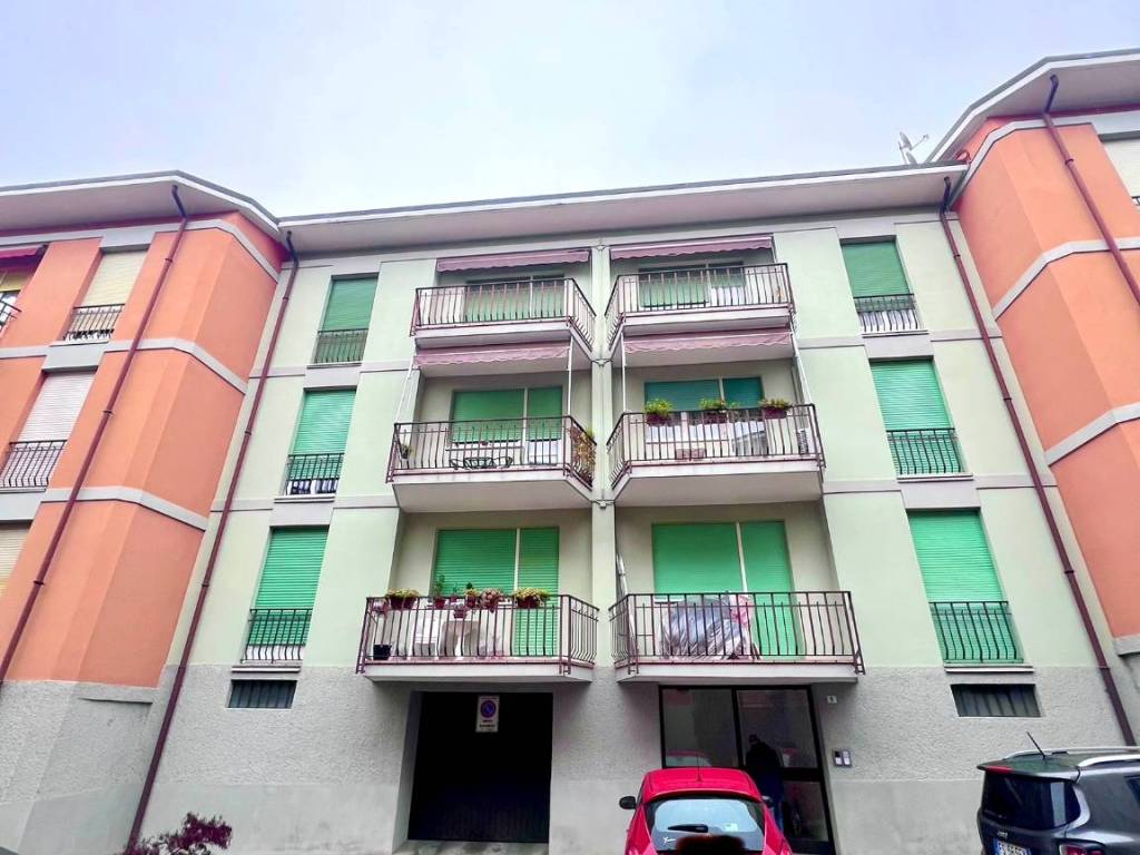 appartamento in vendita ad Alba