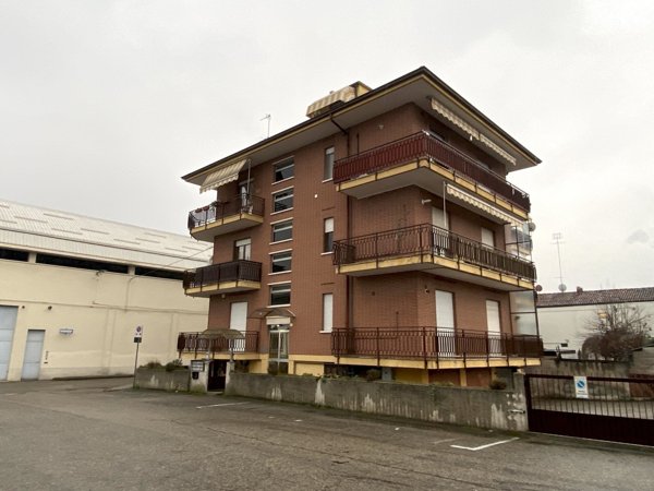 appartamento in vendita ad Alba