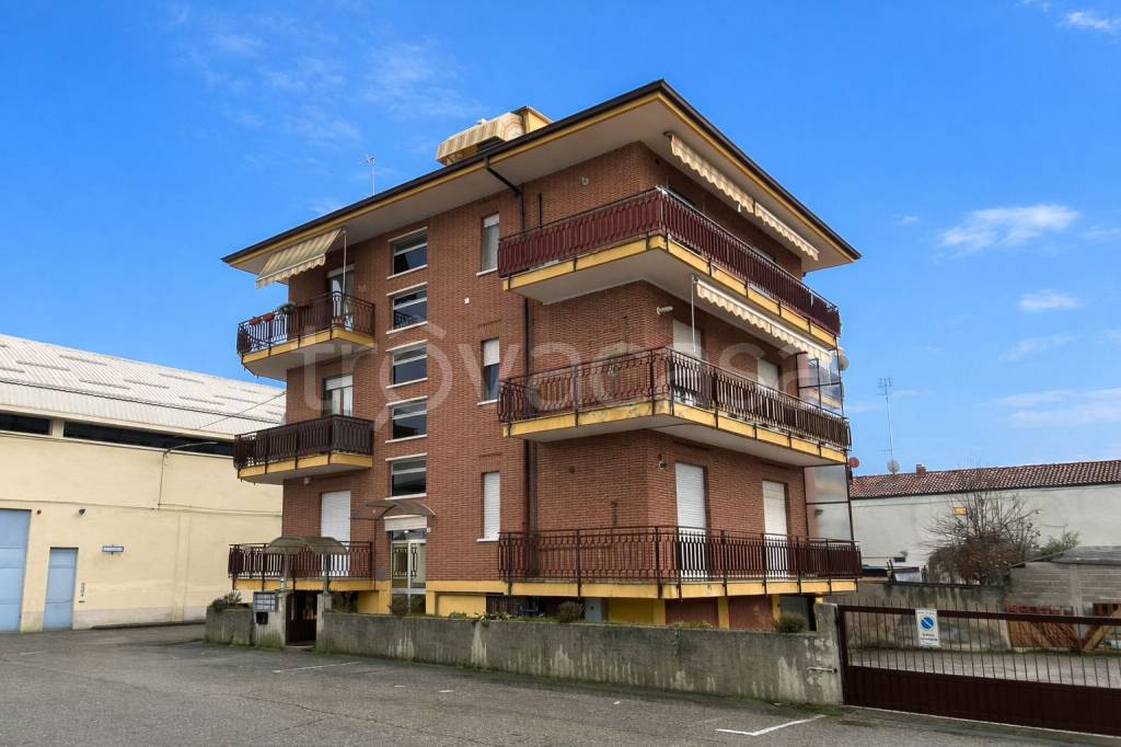 attico in vendita ad Alba