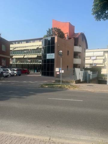 appartamento in vendita ad Alba in zona Mussotto