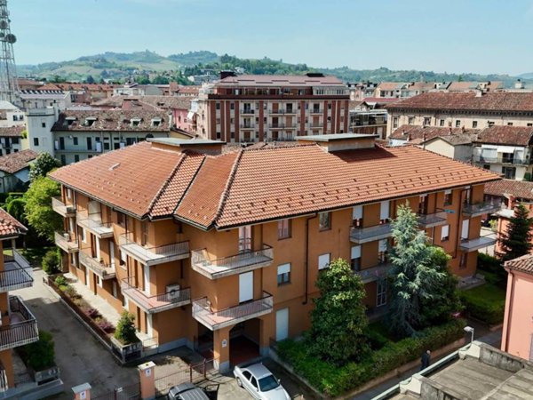appartamento in vendita ad Alba