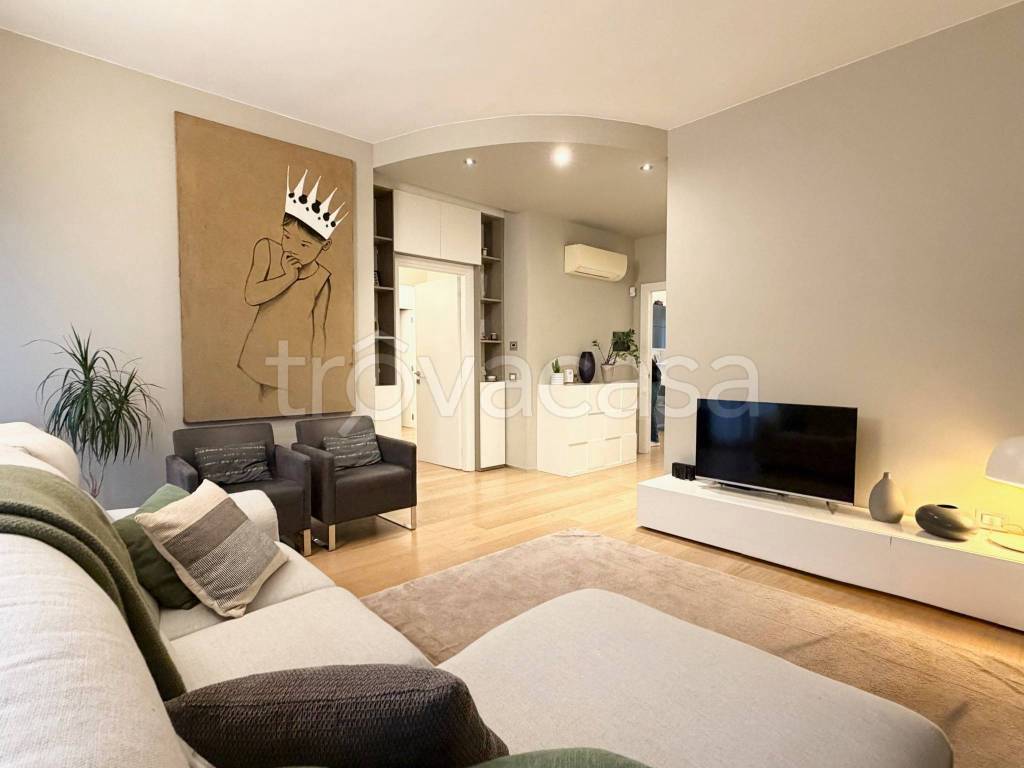 appartamento in vendita ad Alba