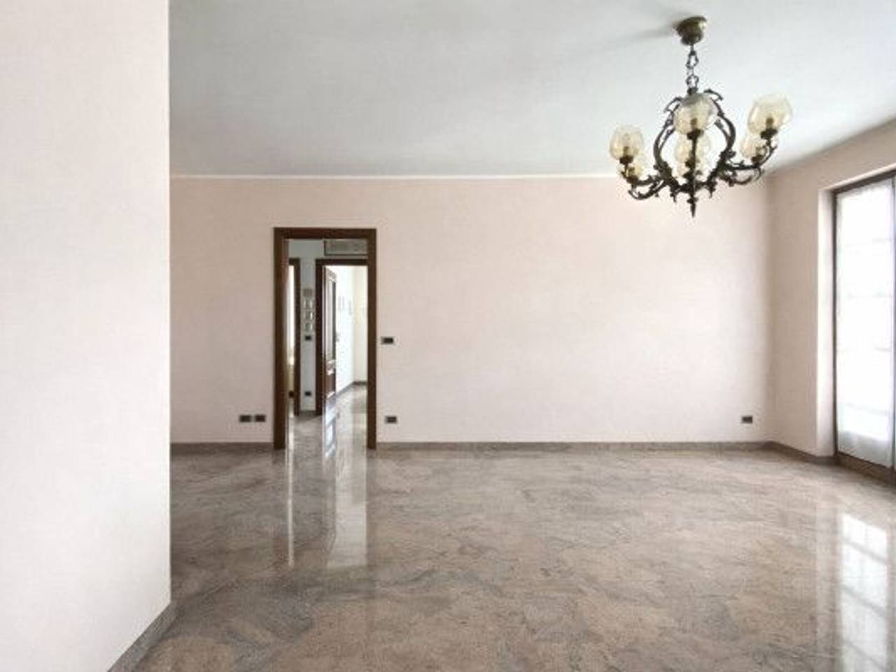 appartamento in vendita ad Alba