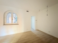 appartamento in vendita ad Alba