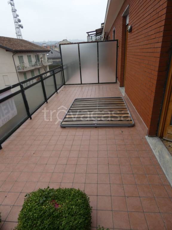 appartamento in vendita ad Alba