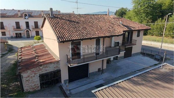 appartamento in vendita ad Alba