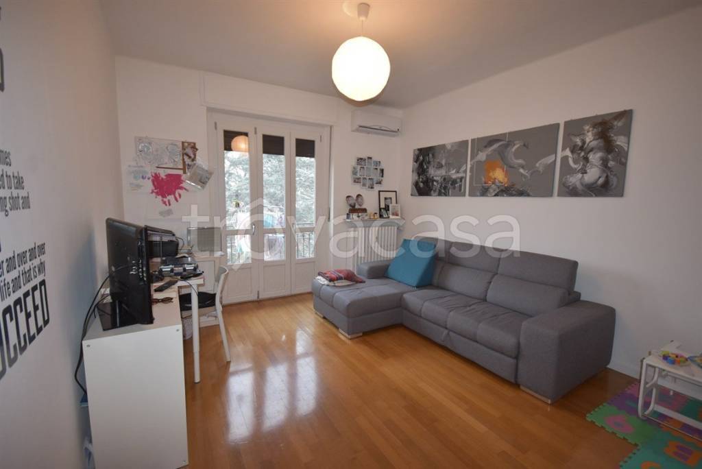 appartamento in vendita ad Alba