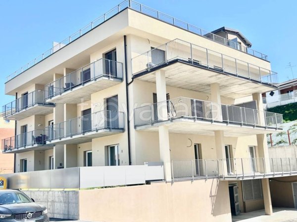 appartamento in vendita ad Alba