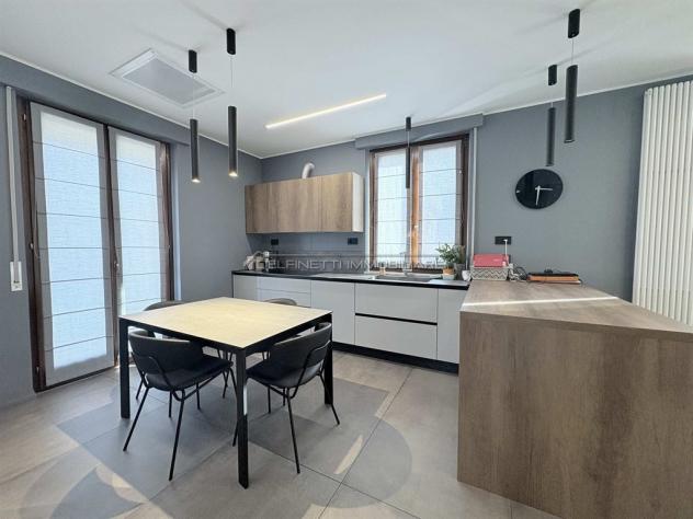 casa indipendente in vendita ad Alba