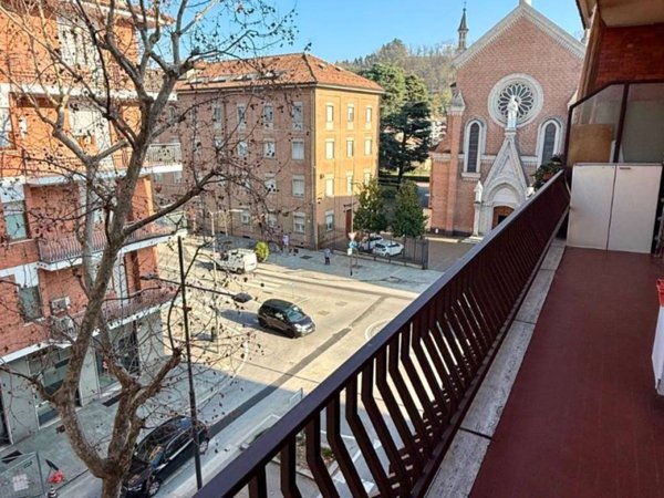 appartamento in vendita ad Alba
