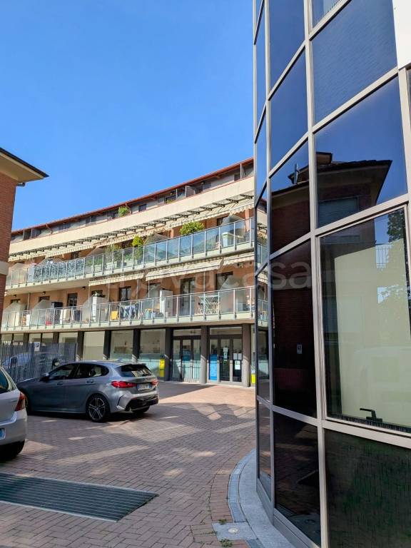 appartamento in vendita ad Alba in zona Mussotto