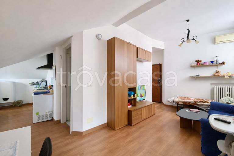 appartamento in vendita ad Alba