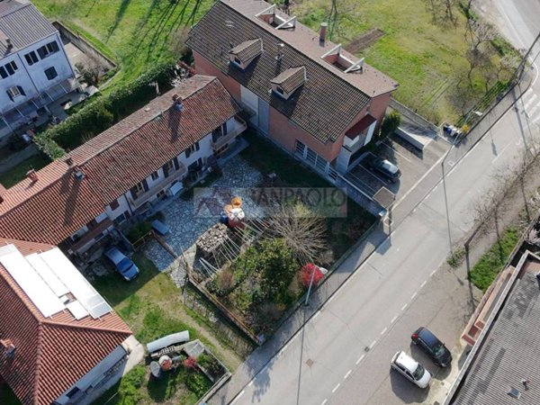 casa indipendente in vendita ad Alba