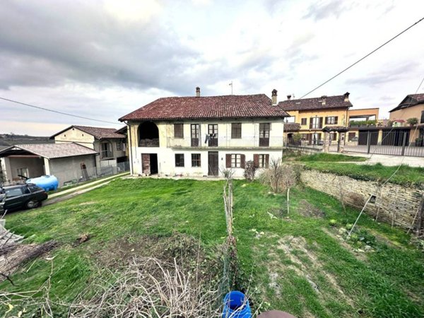casa indipendente in vendita ad Alba