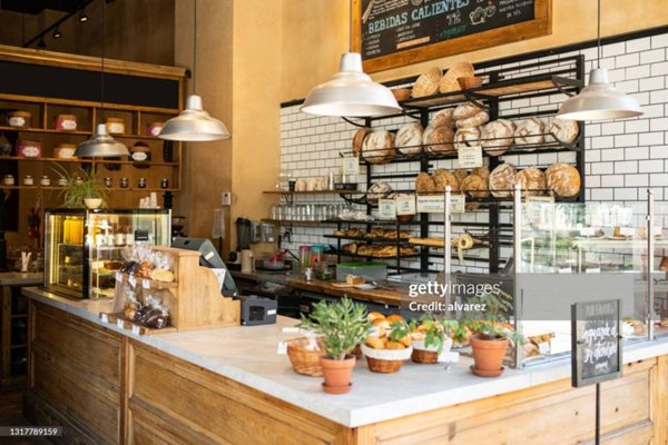 negozio in vendita ad Alba