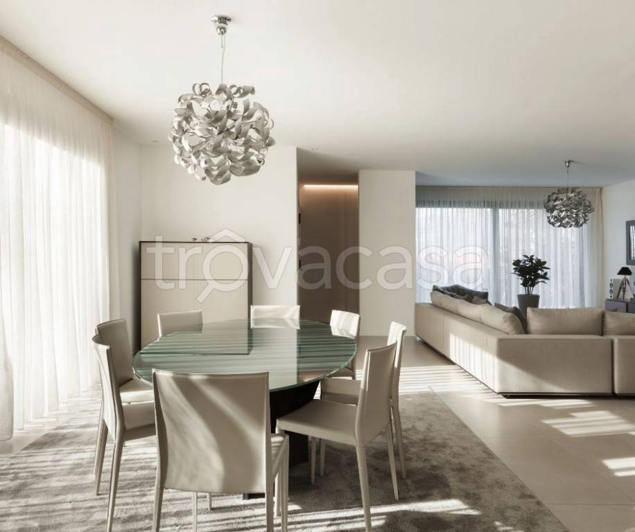 appartamento in vendita ad Alba