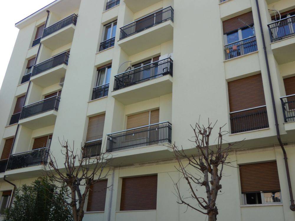 appartamento in vendita ad Alba