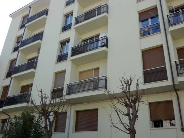 appartamento in vendita ad Alba