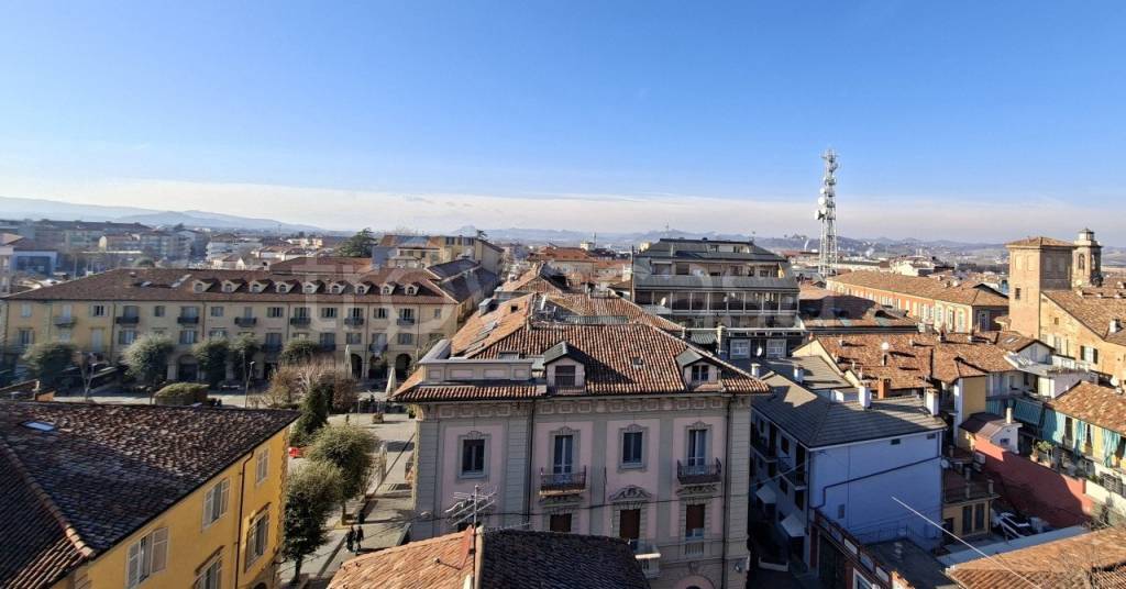 appartamento in vendita ad Alba