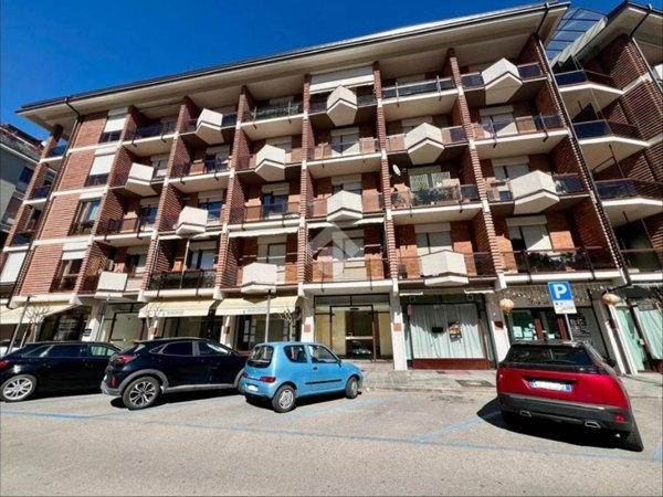 appartamento in vendita ad Alba