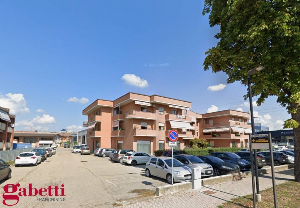 appartamento in vendita ad Alba