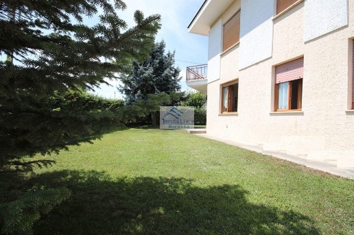 appartamento in vendita ad Alba