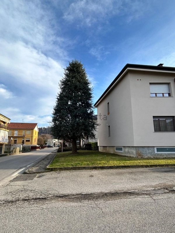 appartamento in vendita ad Alba