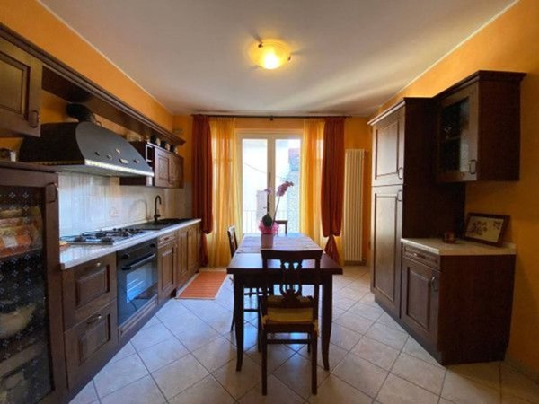 appartamento in vendita ad Alba