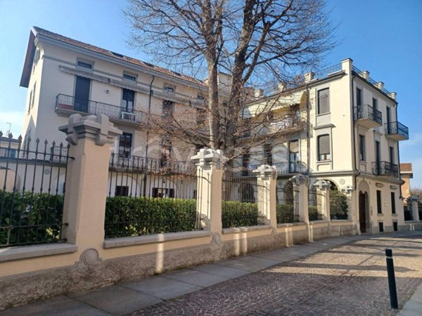 appartamento in vendita ad Alba