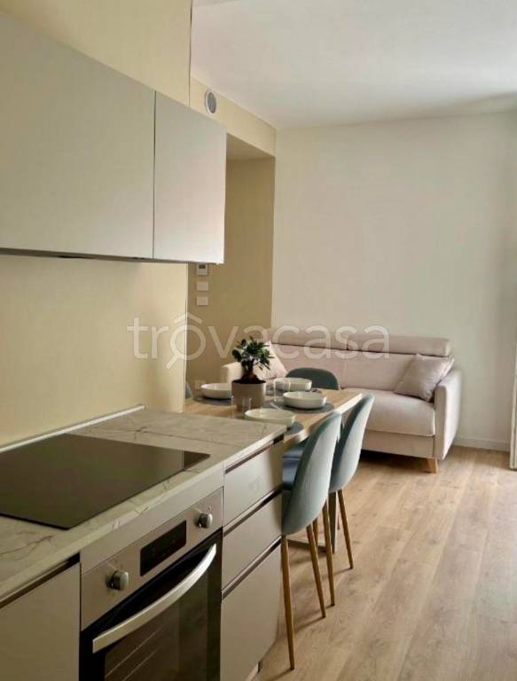 appartamento in vendita ad Alba