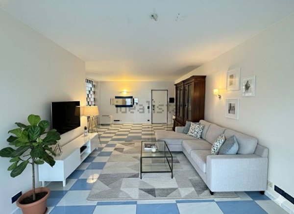 appartamento in vendita ad Alba in zona Mussotto