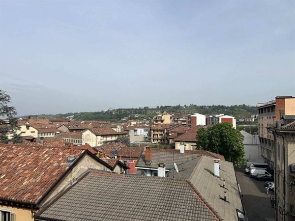 appartamento in vendita ad Alba