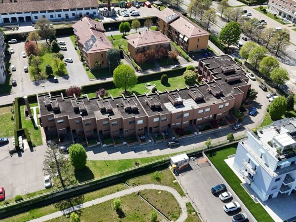 casa indipendente in vendita ad Alba