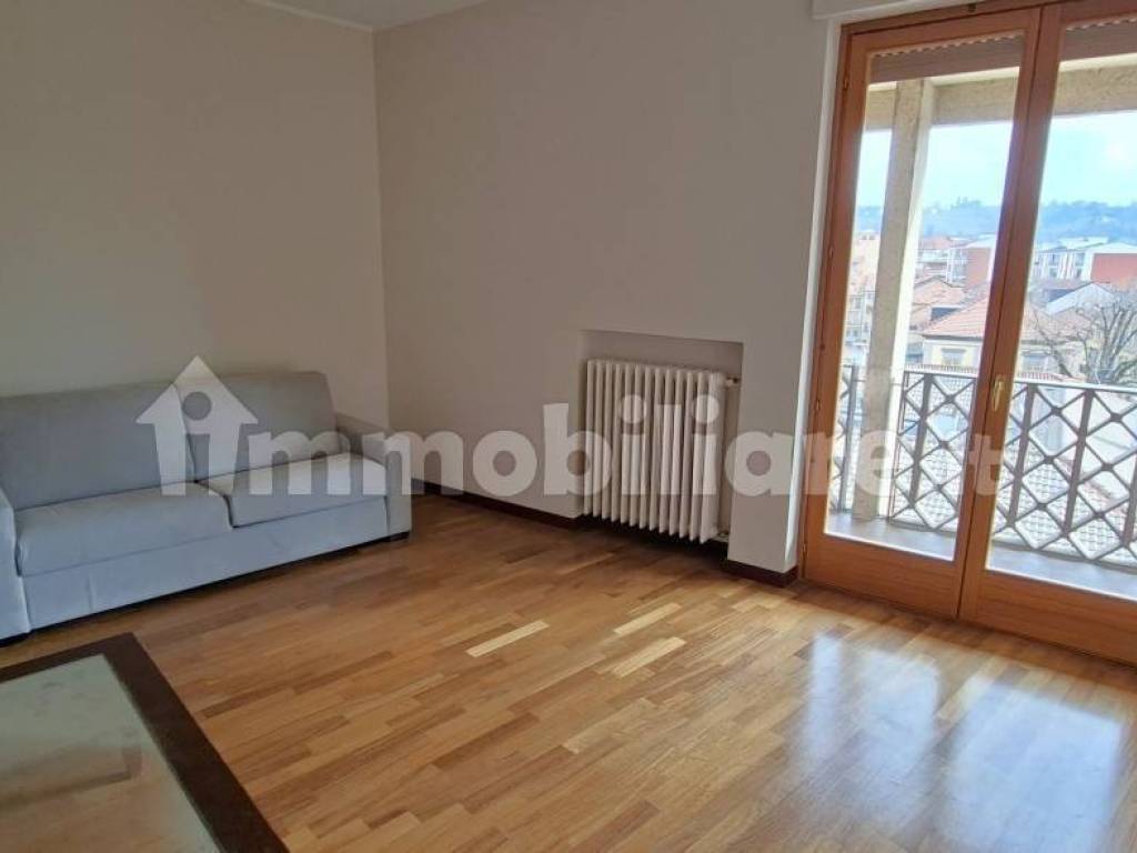 appartamento in vendita ad Alba