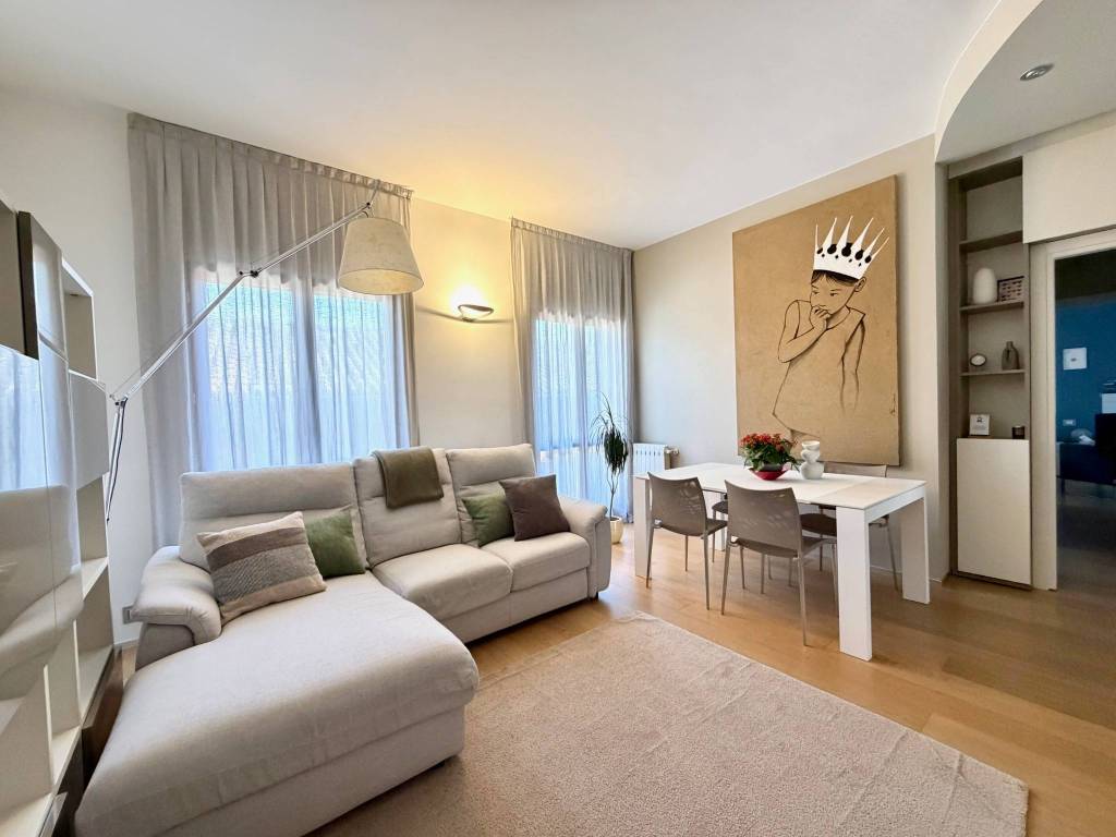 appartamento in vendita ad Alba