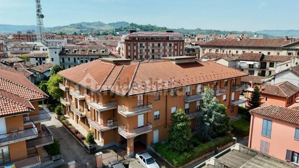 appartamento in vendita ad Alba