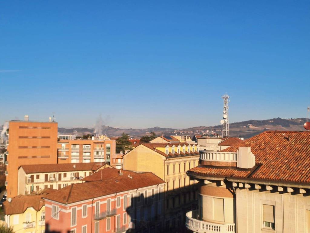 appartamento in vendita ad Alba