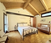 casa indipendente in vendita ad Alba