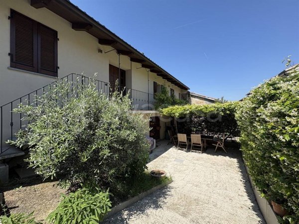 casa indipendente in vendita ad Alba