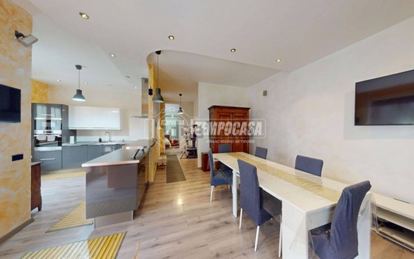 appartamento in vendita ad Alba