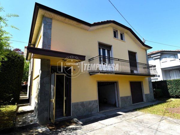 casa indipendente in vendita ad Alba