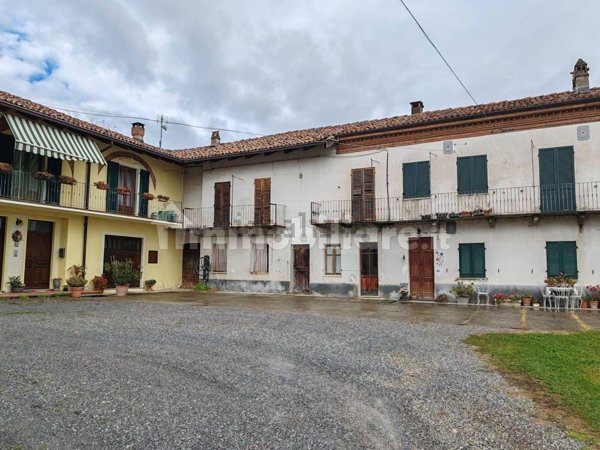 quadrivano in vendita ad Alba