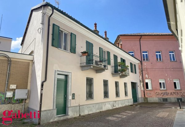 appartamento in vendita ad Alba