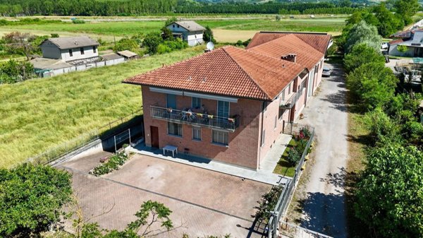 appartamento in vendita ad Alba