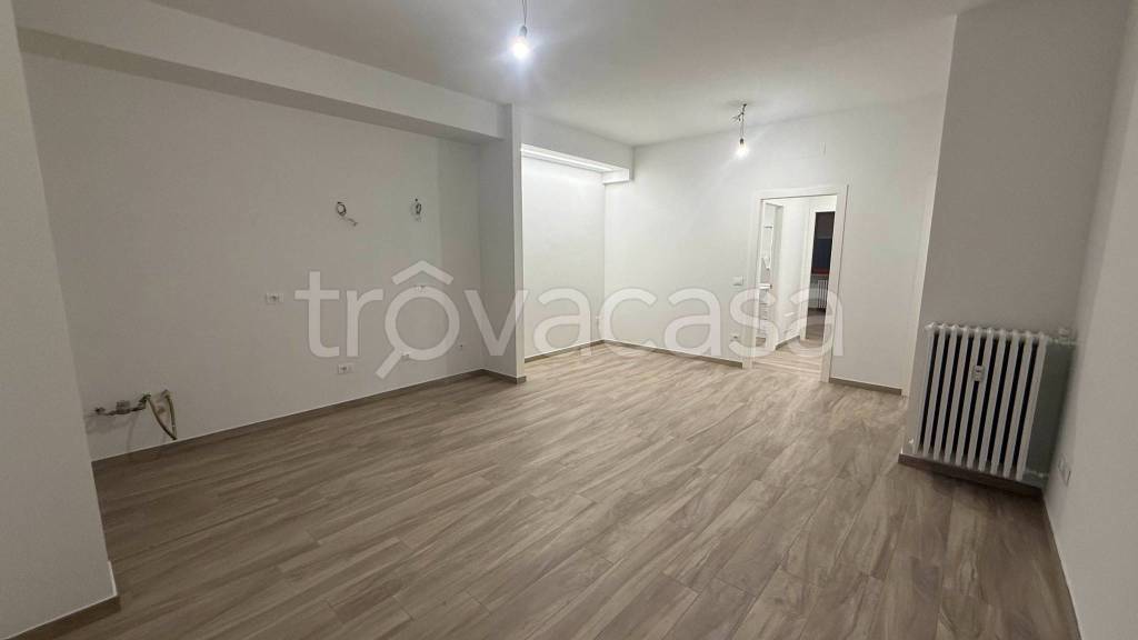 appartamento in vendita ad Alba
